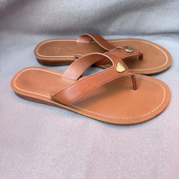 Coach Sandals Womens Size 7.5 Tan Brown Leather Thong Flip Flop Heart Logo - Picture 3 of 11